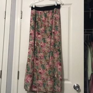 Lularoe maxi skirt! Size large